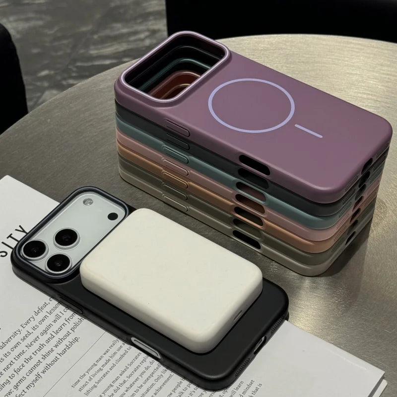 iPhone 17 Desert Magsafe Hard Case