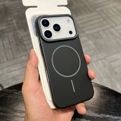 iPhone 17 Black Magsafe Hard Case