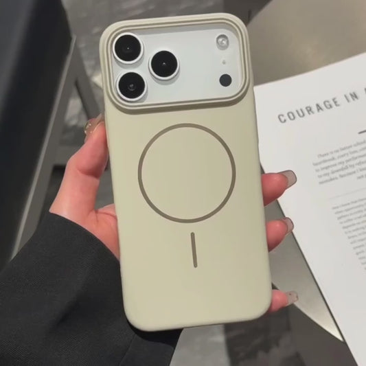 iPhone 17 White Magsafe Hard Case